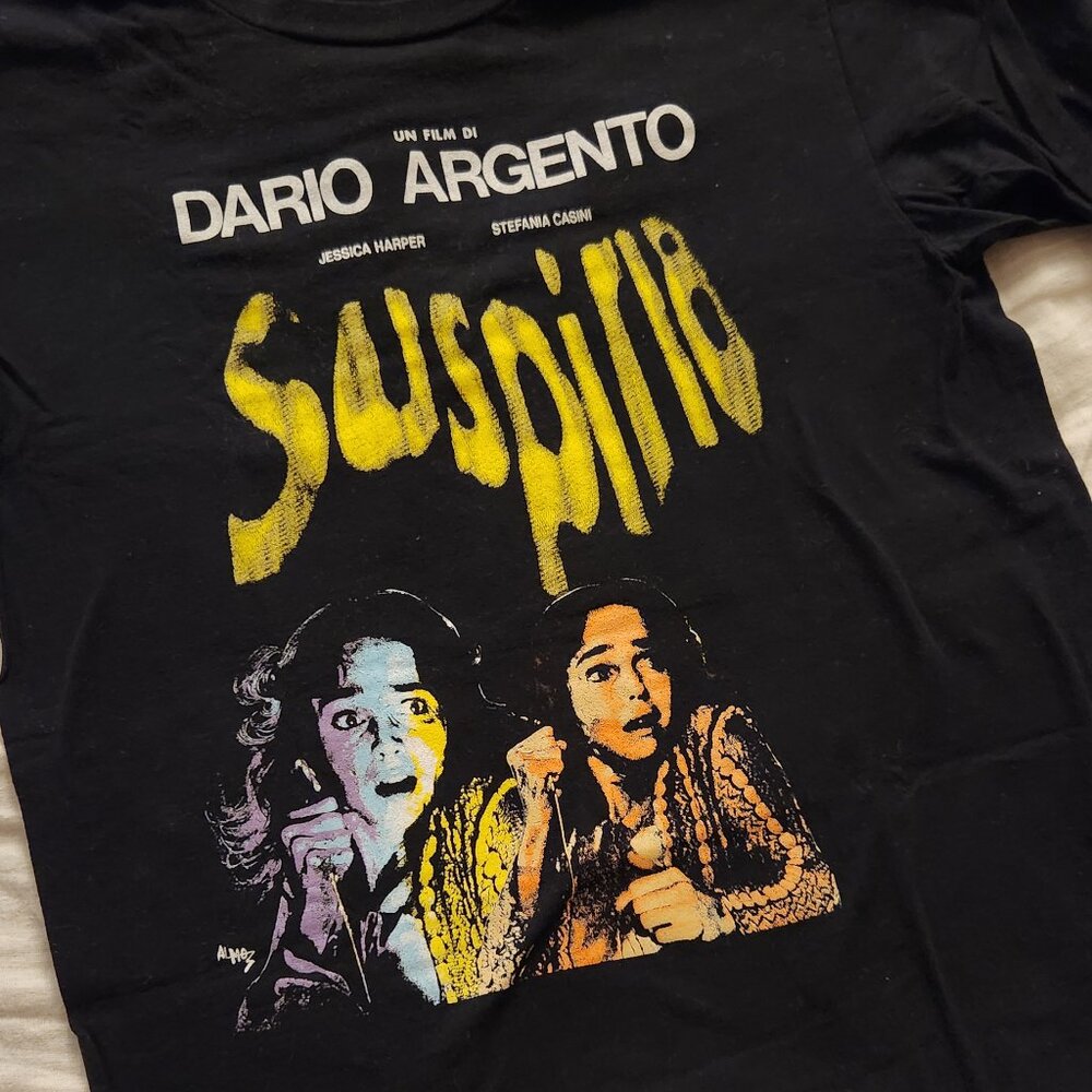 Suspiria, Dario Argento Giallo Horror Shirt - Size Small